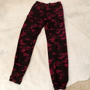 Pretty Little Thing Red Camo Cargo Pant
